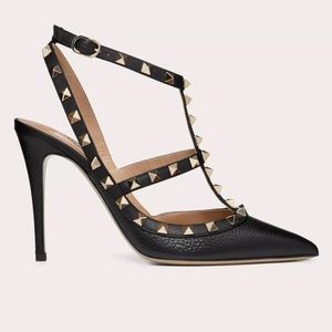 ROCKSTUD GRAINY LEATHER ANKLE STRAP PUMP 100 MM SIZE 39
